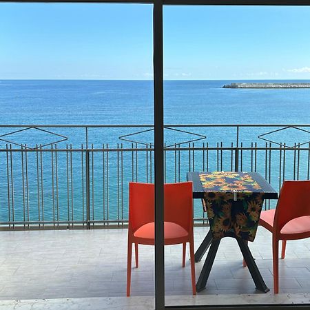 La Mansarda Lägenhet Giardini Naxos Exteriör bild