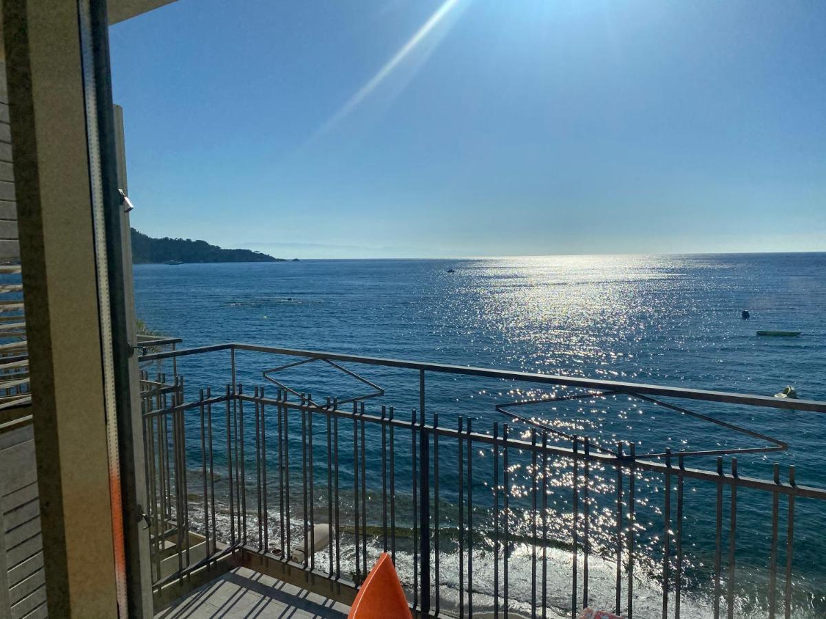 La Mansarda Lägenhet Giardini Naxos Exteriör bild