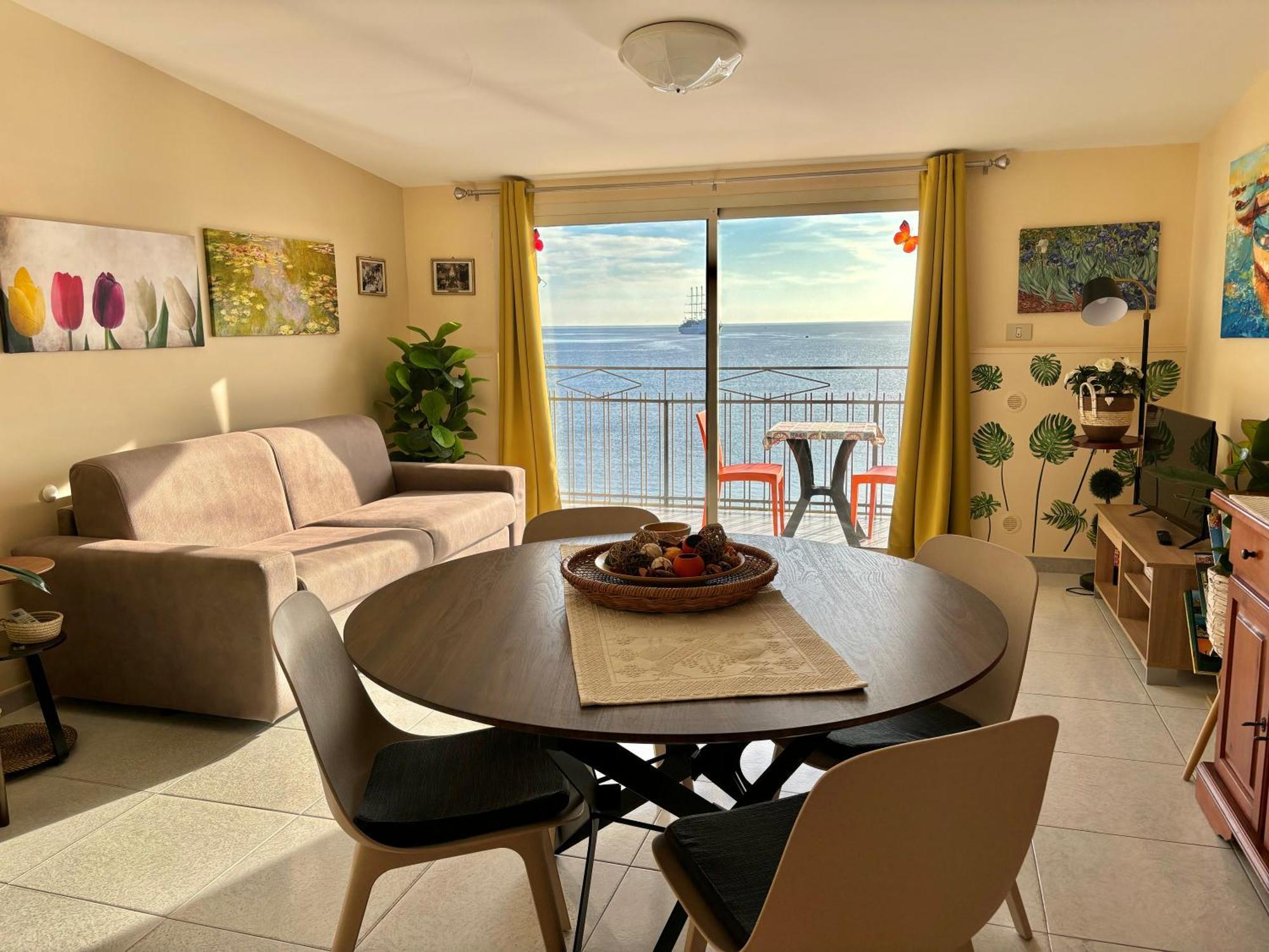 La Mansarda Lägenhet Giardini Naxos Exteriör bild
